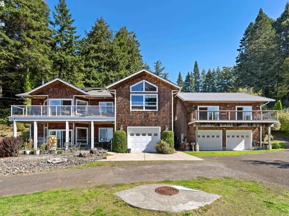 93862 McClurg Ln, North Bend, OR 97459
