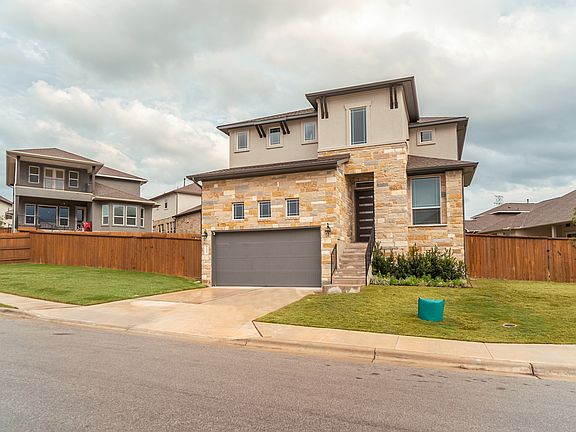 Large front and backyard area