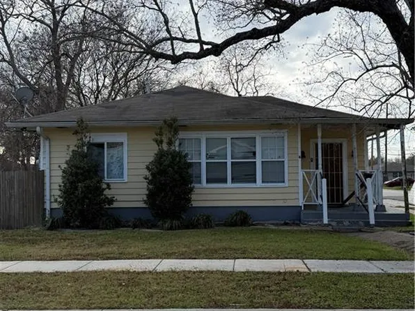 4774 Werner Dr, New Orleans, LA 70126