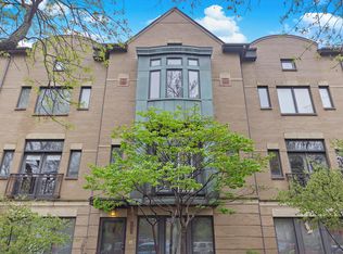 1306 W Monroe St, Chicago, IL 60607