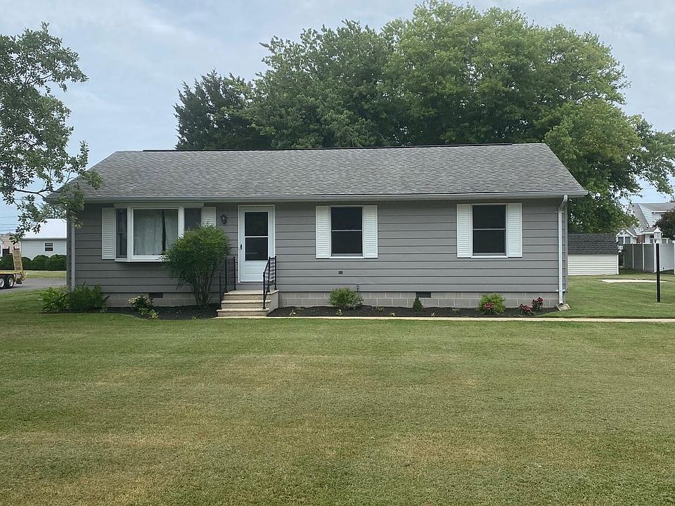 1st image of 337 Grace St