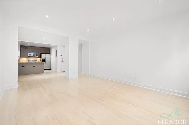 Rented by Mirador Real Estate | media 3