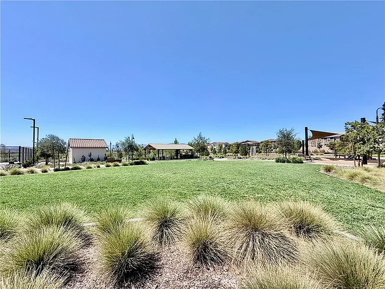 4116 E Coronado Privado — Photo 31