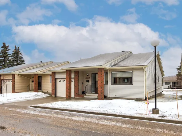 10670 153rd Ave NW, Edmonton, AB T5X 5R7