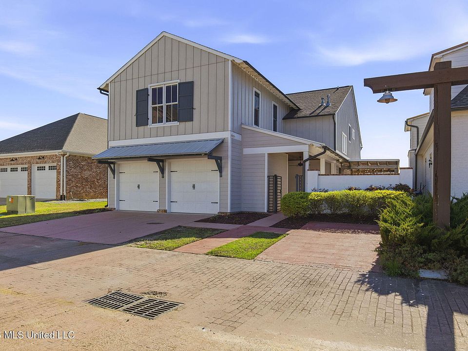 1st image of 504 Port Arbor