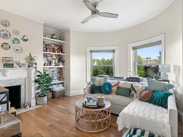 386 Commonwealth Ave APT 51, Boston, MA 02215