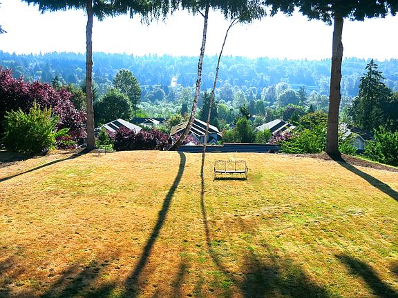 3rd image of 2412 129th Ave SE