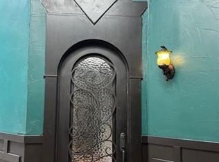 8 W Main St, Ardmore, OK 73401