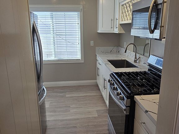 3rd image of 1310 Electric Ave APT G