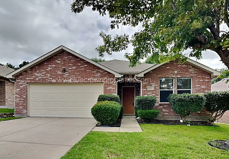 12862 Vassar Dr — Photo 1
