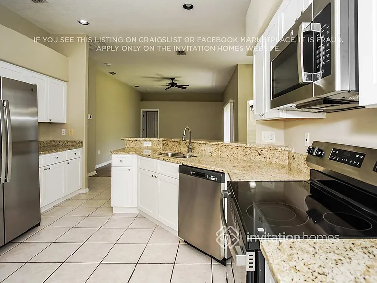 6138 36th Ln E — Photo 7