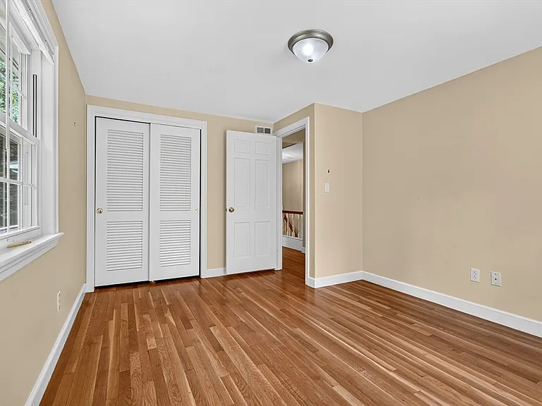 131 Montvale Rd — Photo 31