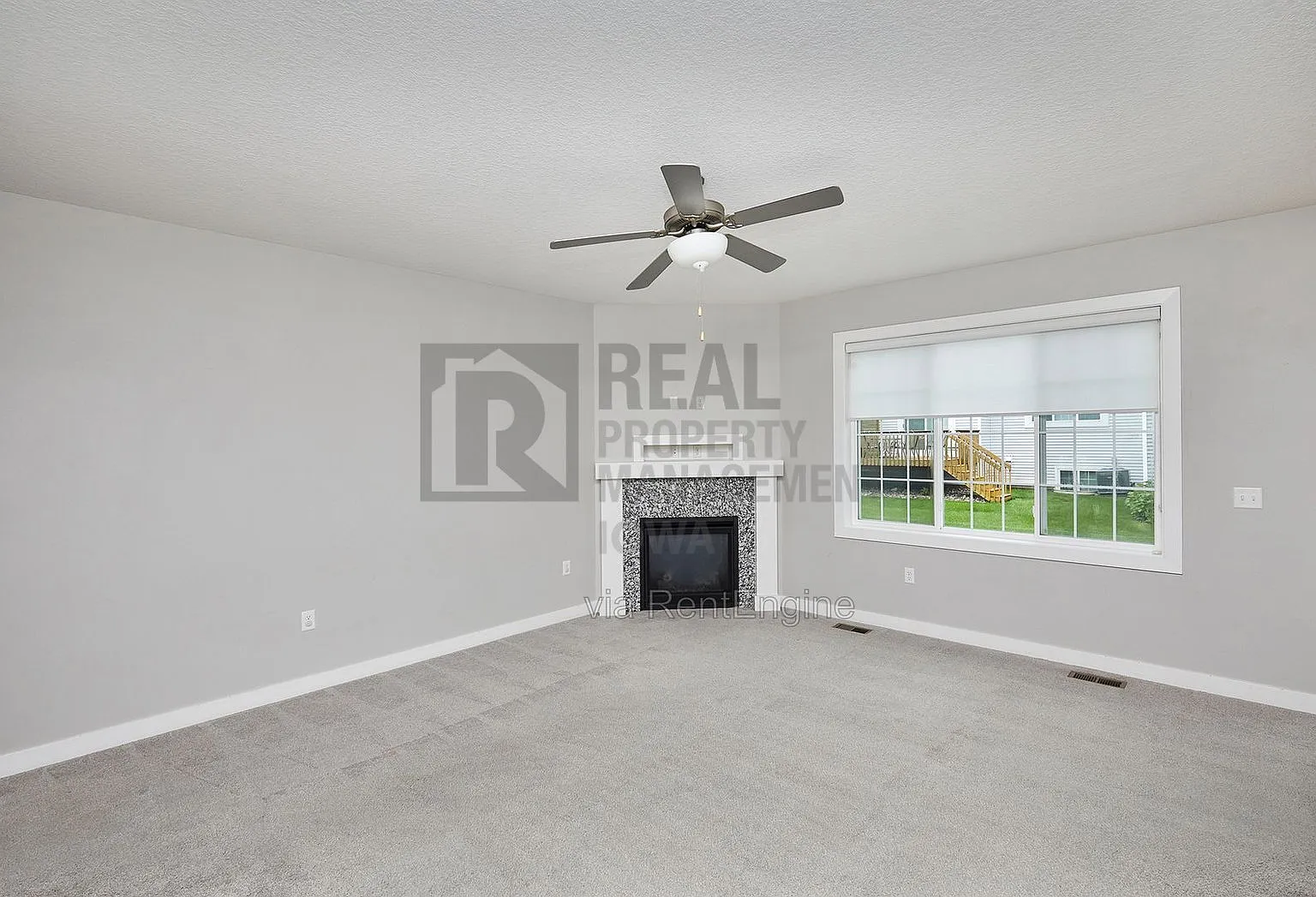 3 bed, 3.0 bath, 1470 sqft, $1,845 — Photo 4