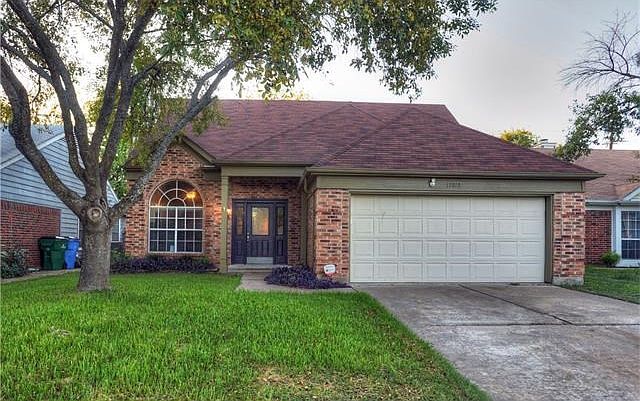 Welcome home! Well maintained home located near I-35 in a quiet, tree-lined, established and desirab