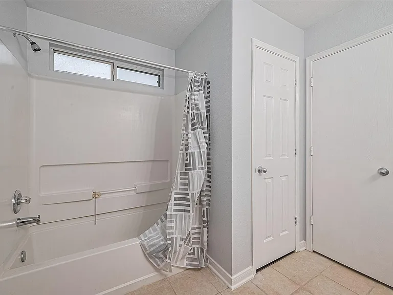 2123 Gable Hollow Ln — Photo 21