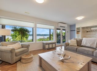 6800 Buckley Bay Frontage Rd, Comox Valley, BC V0R 1W0
