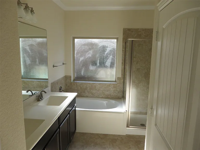 1220 Gaviota Ln — Photo 11