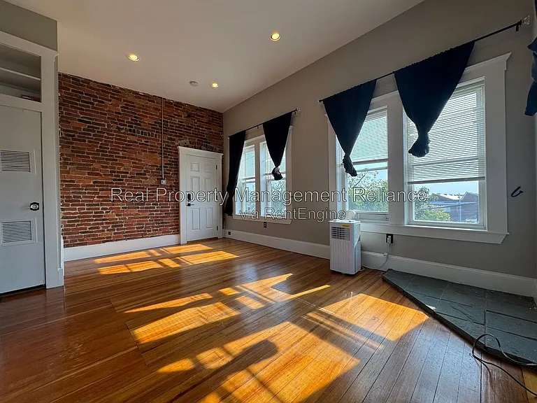 44 Pingree St #5 — Photo 3