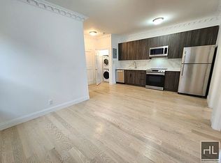 35-25 Crescent St #3F, Astoria, NY 11106