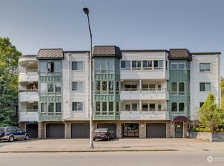 12349 Roosevelt Way NE APT 203, Seattle, WA