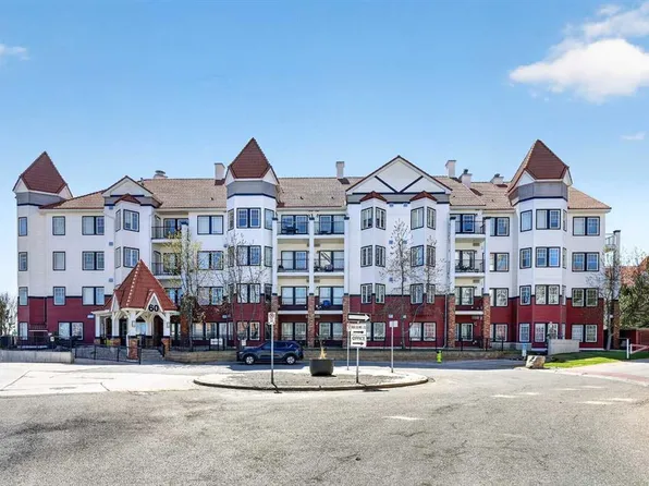 60 SE Royal Oak Plz NW #137, Calgary, AB T3G 0A7