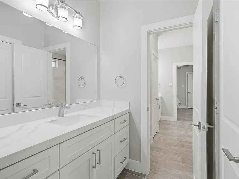 59 Champion Villa Dr — Photo 28