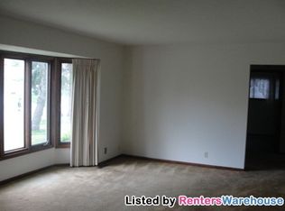 11431 Swallow St NW, Coon Rapids, MN 55433