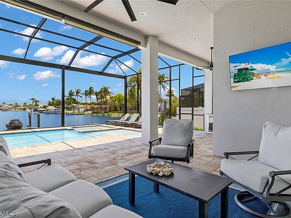 5th image of 4812 Pelican Blvd
