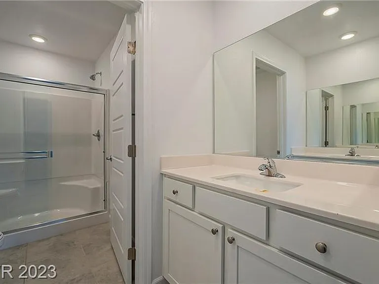 689 Omaggio Pl — Photo 17