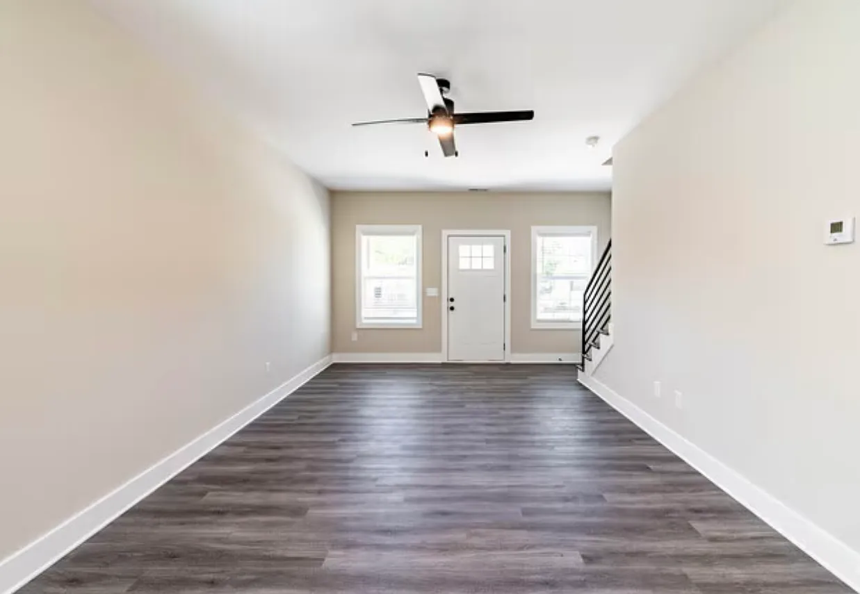 Martin Street Villas — Photo 1