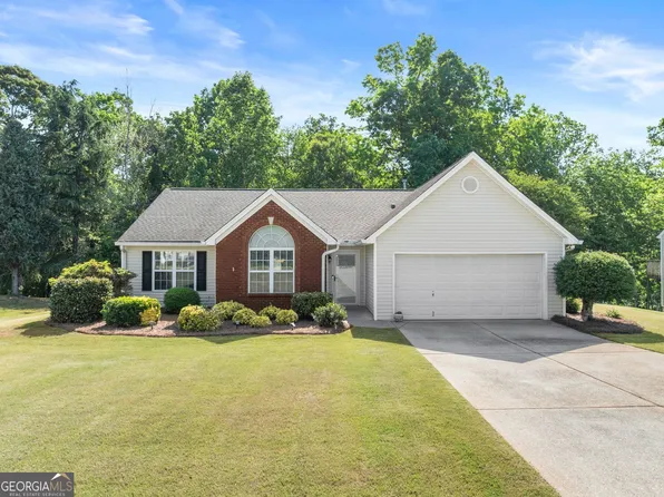 5433 Evergreen Forest Ct, Flowery Branch, GA 30542