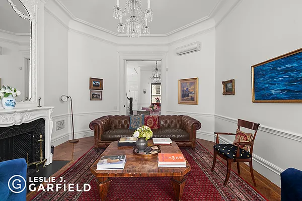 Rented by Leslie J. Garfield | media 5