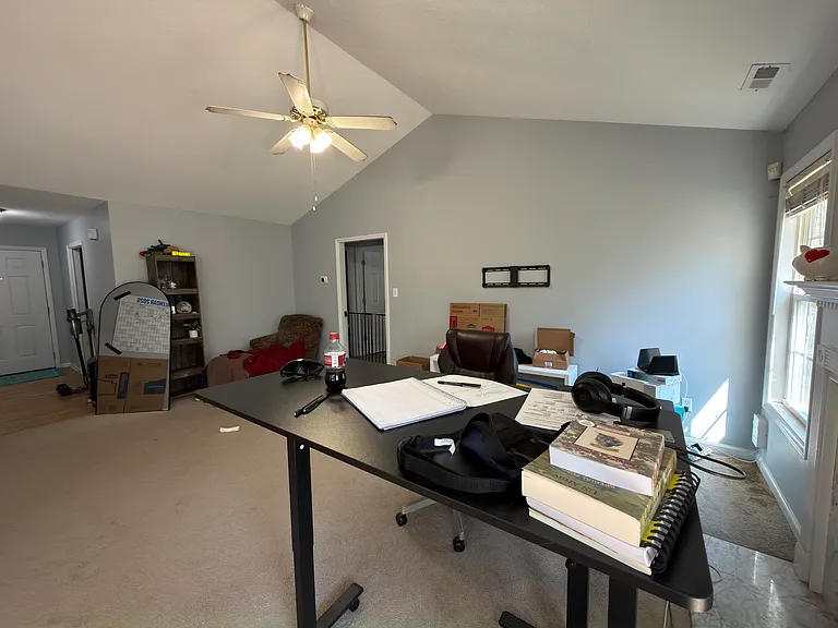 115 Jefferson Dr — Photo 8