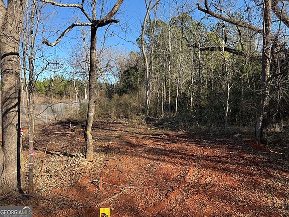 5th image of 641 Dennis Station Rd