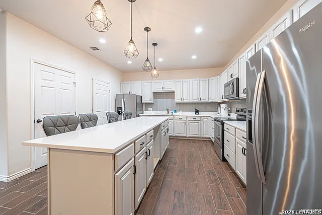 233 Esmeralda Dr — Photo 14