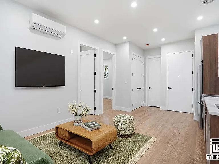 802 Lafayette Ave #2D — Photo 5