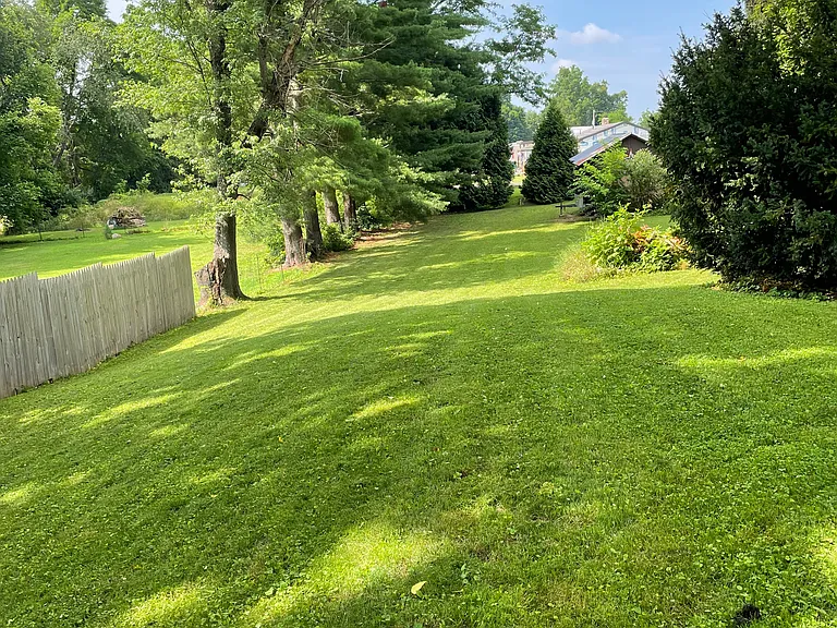 426 Mount Misery Rd — Photo 16