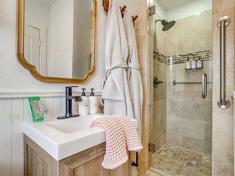 3256 Cockrell Ave — Photo 18