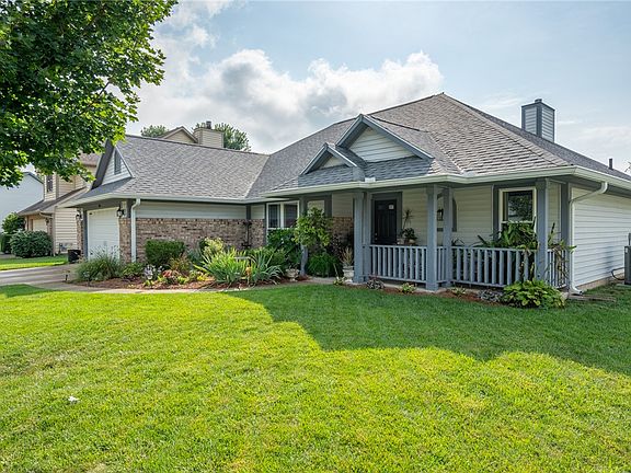 3rd image of 2520 Countryside Dr