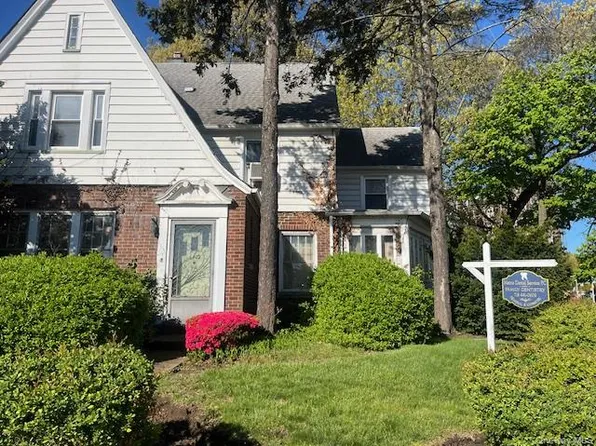 10922 Myrtle Avenue, Richmond Hill North, NY 11418