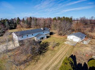 2976 Division Rd, Jackson, WI 53037