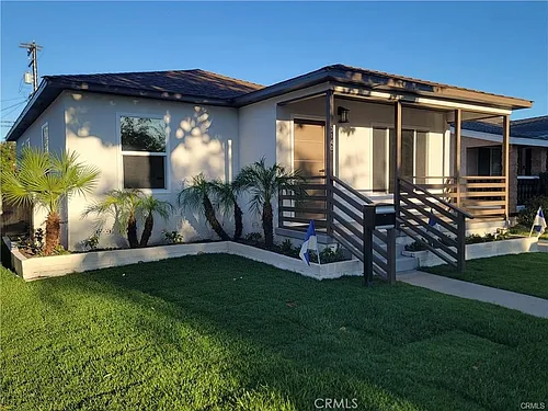 3140 Golden Ave Photo 1