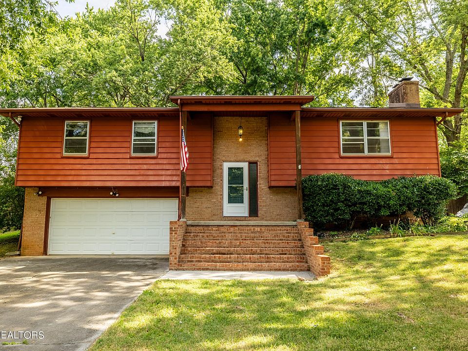 1st image of 812 Brentwood Dr