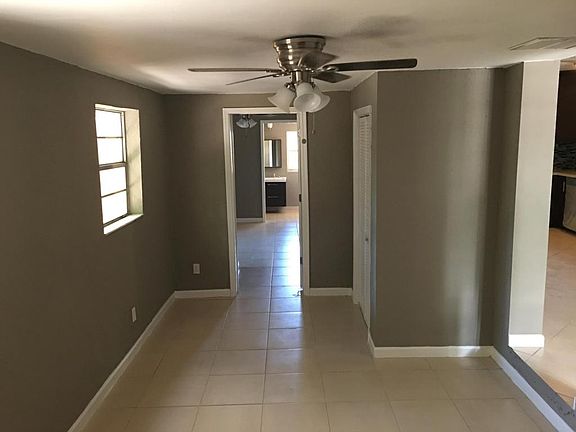 4th image of 951 31st St