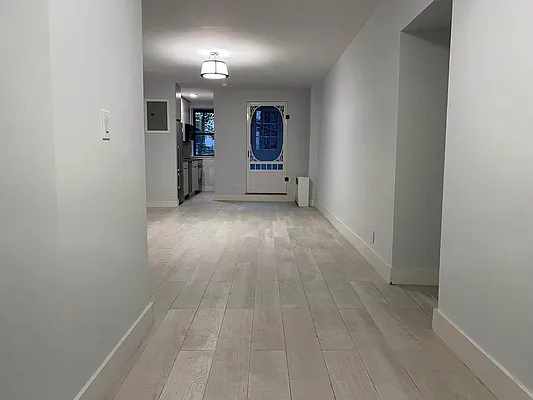 Rented by Five Town Global Realty | media 17