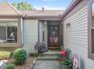 4706 Foxfire Trl, Portage, MI 49024