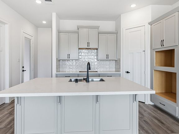 7th image of this home