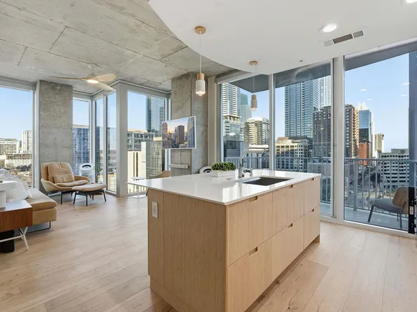 360 Nueces St APT 1217, Austin, TX 78701