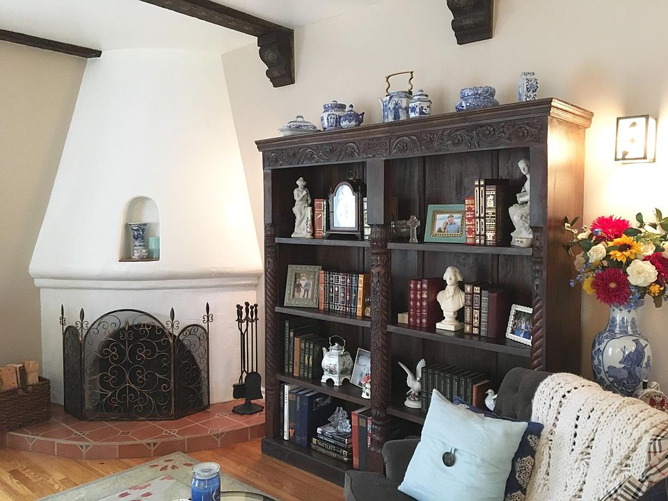1st image of 5057-59 35th St
