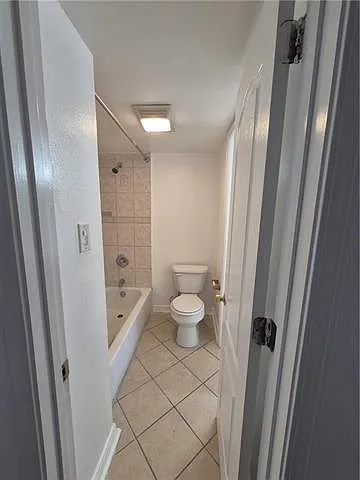 2 bed, 1.5 bath, 1016 sqft, $1,400 — Photo 4